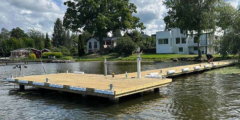 Renovering av brygga - Ekerö